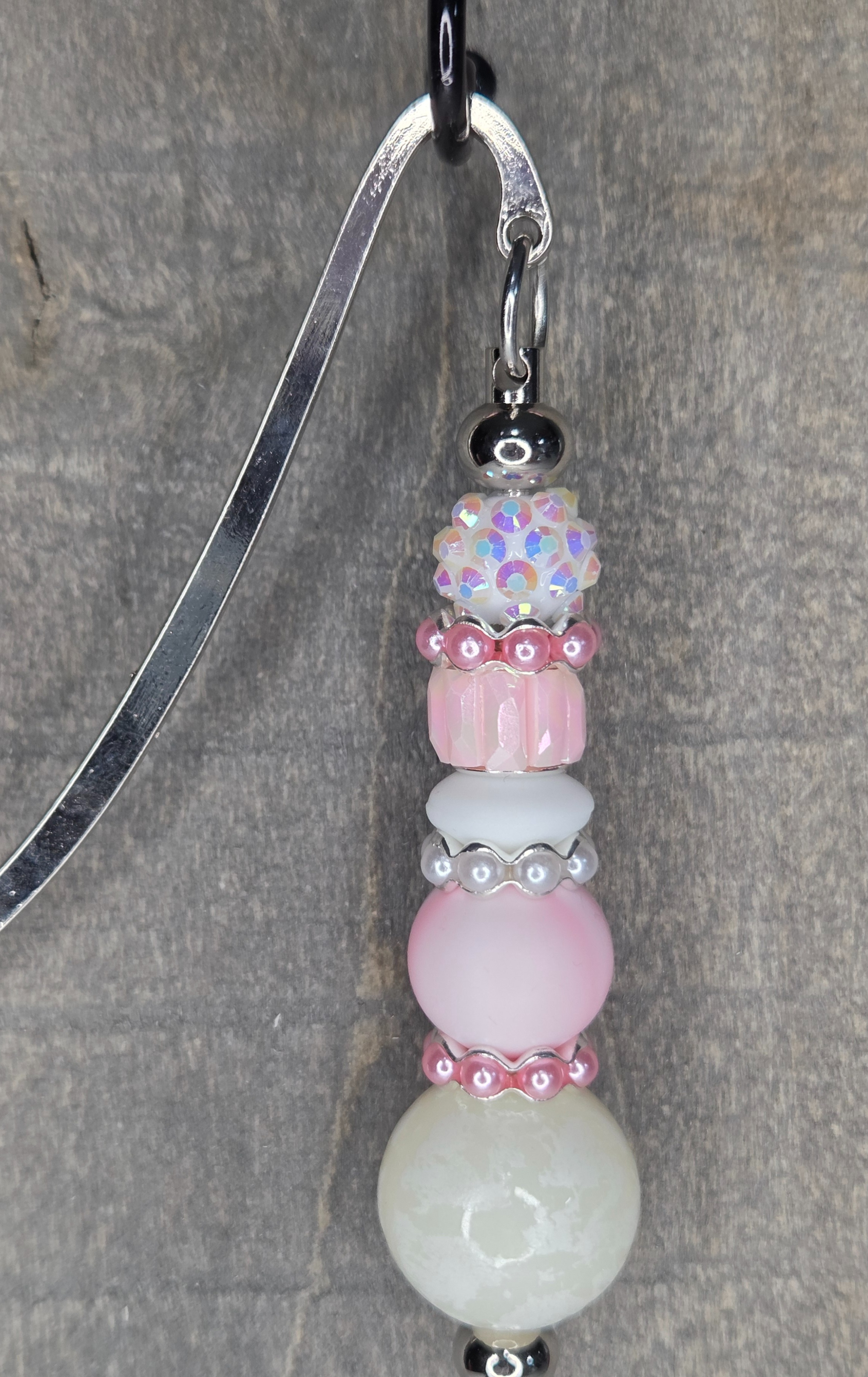 Pink & White - Beadable Bookmark